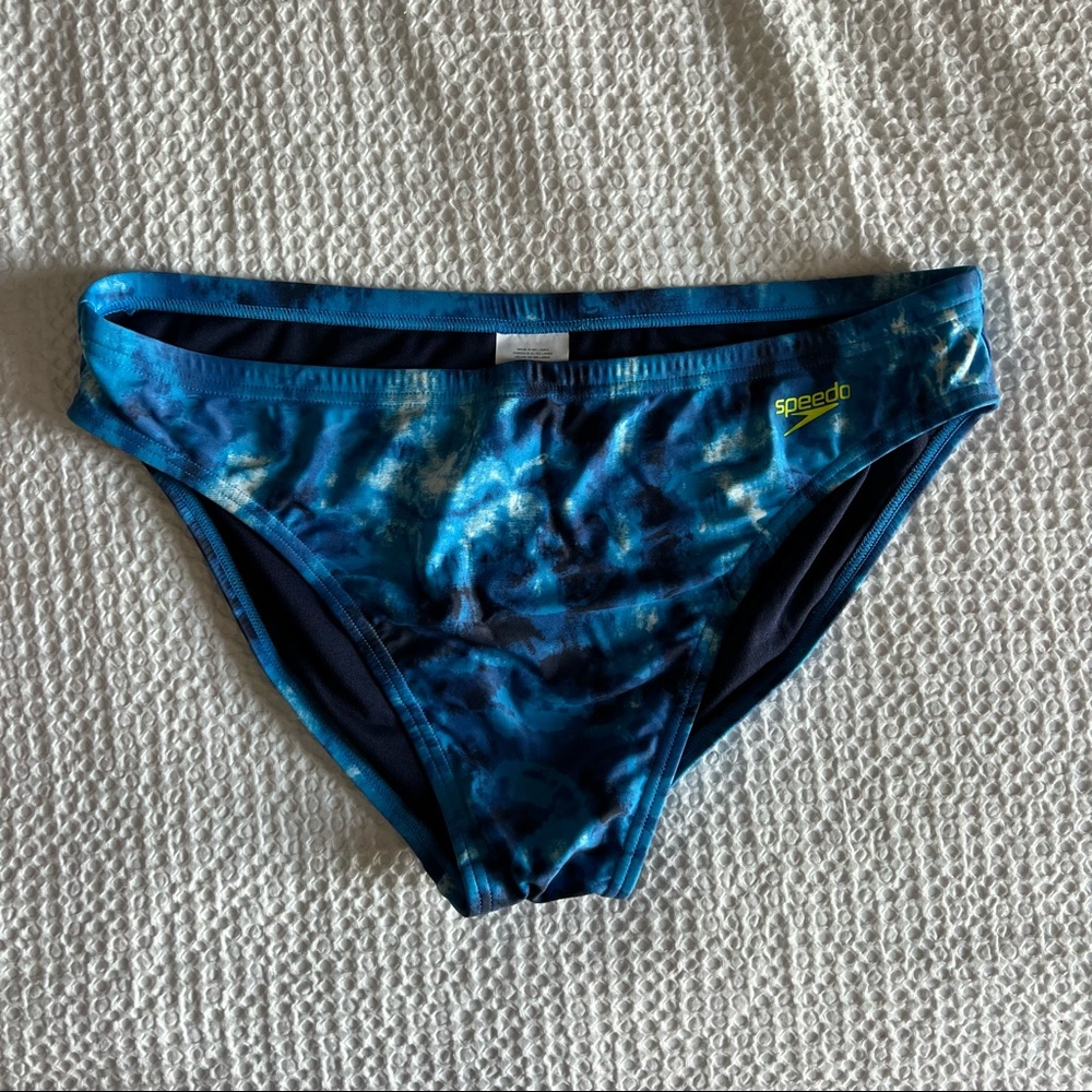 Speedo READ DESCRIPTION